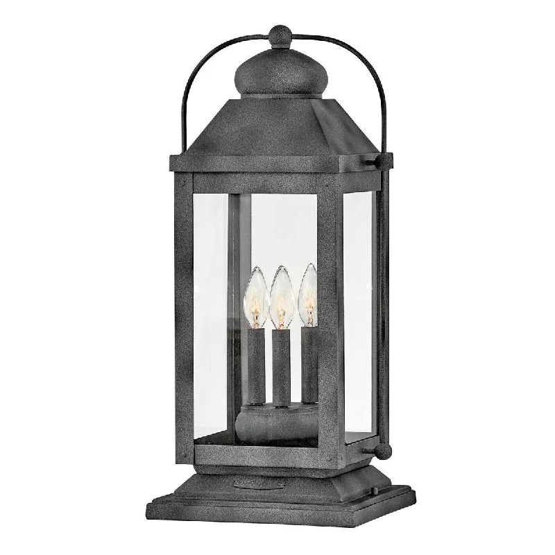 Track lighting for creating a focal pointAnchorage 12V Outdoor Pier Mount Lantern